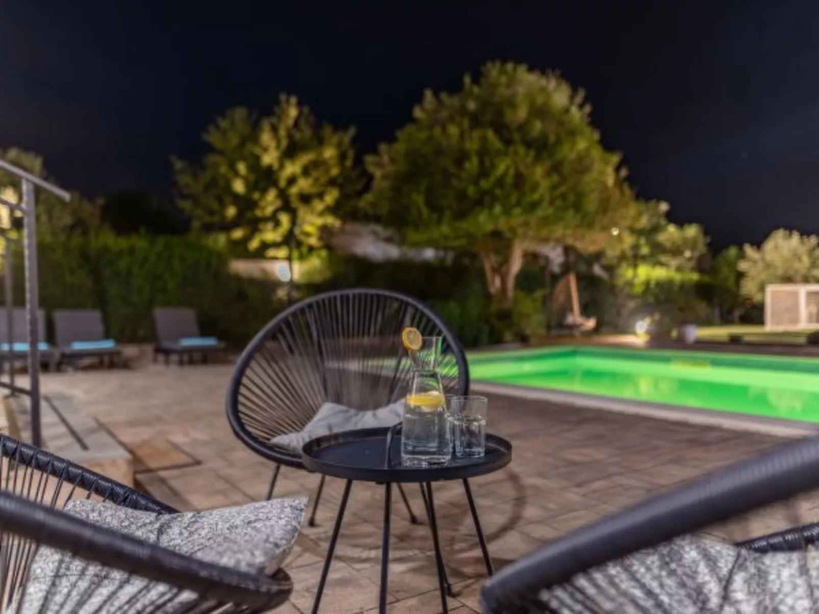 Casa Kamber with pool - Image-tags.info