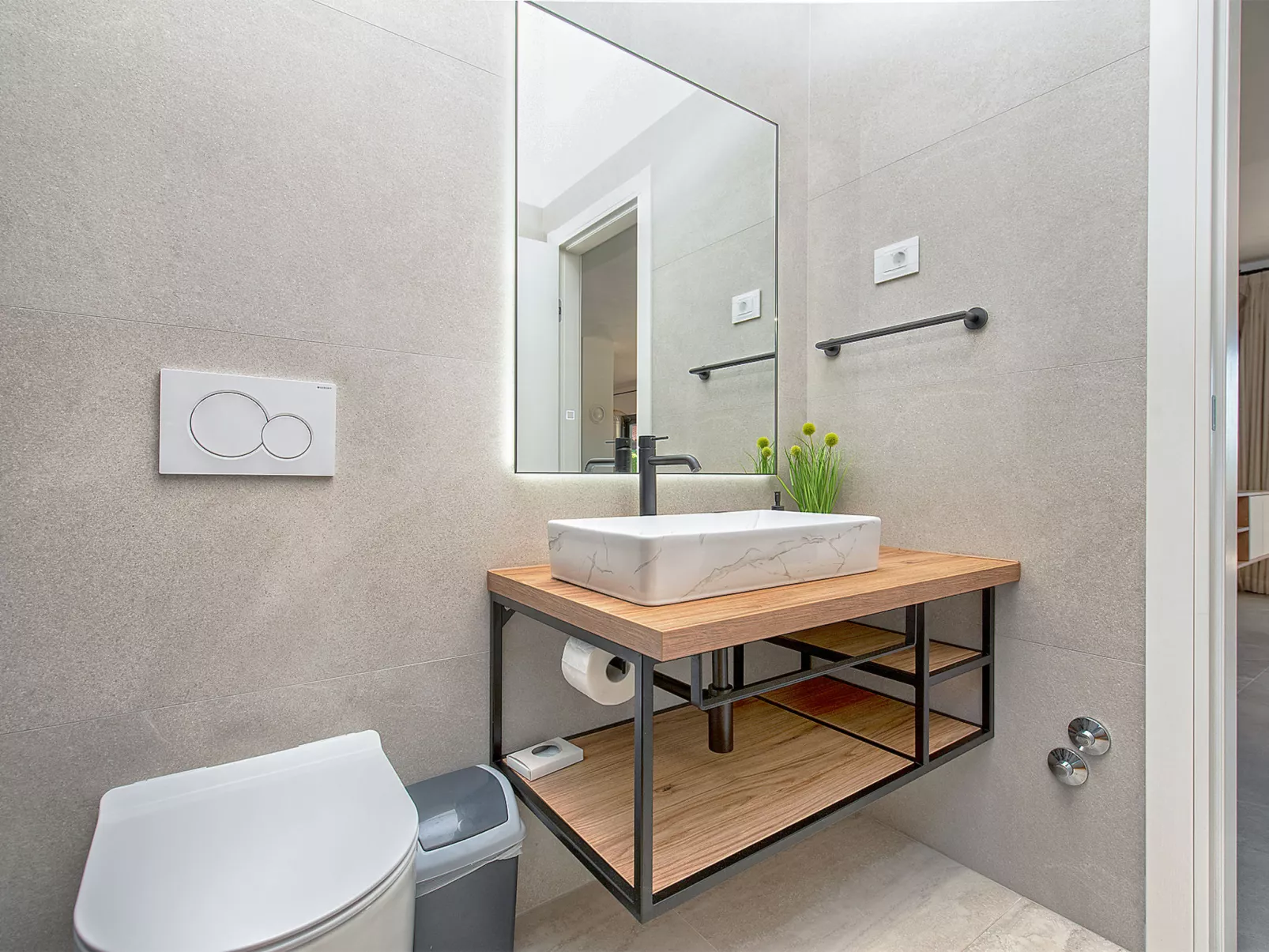 House 2406 - Image-tags.info