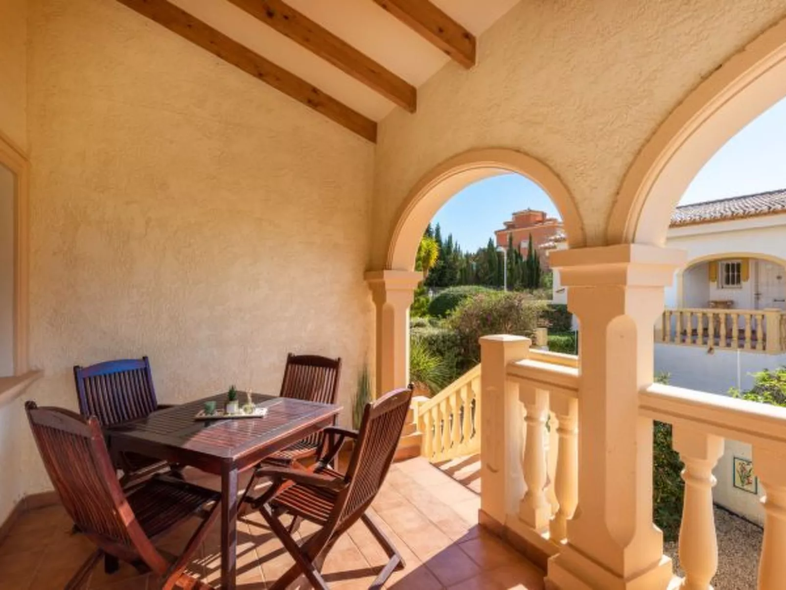 Villa Comodo - PlusHolidays - Image-tags.info