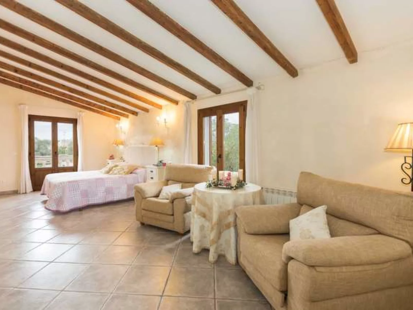 San Vicente - Drinnen