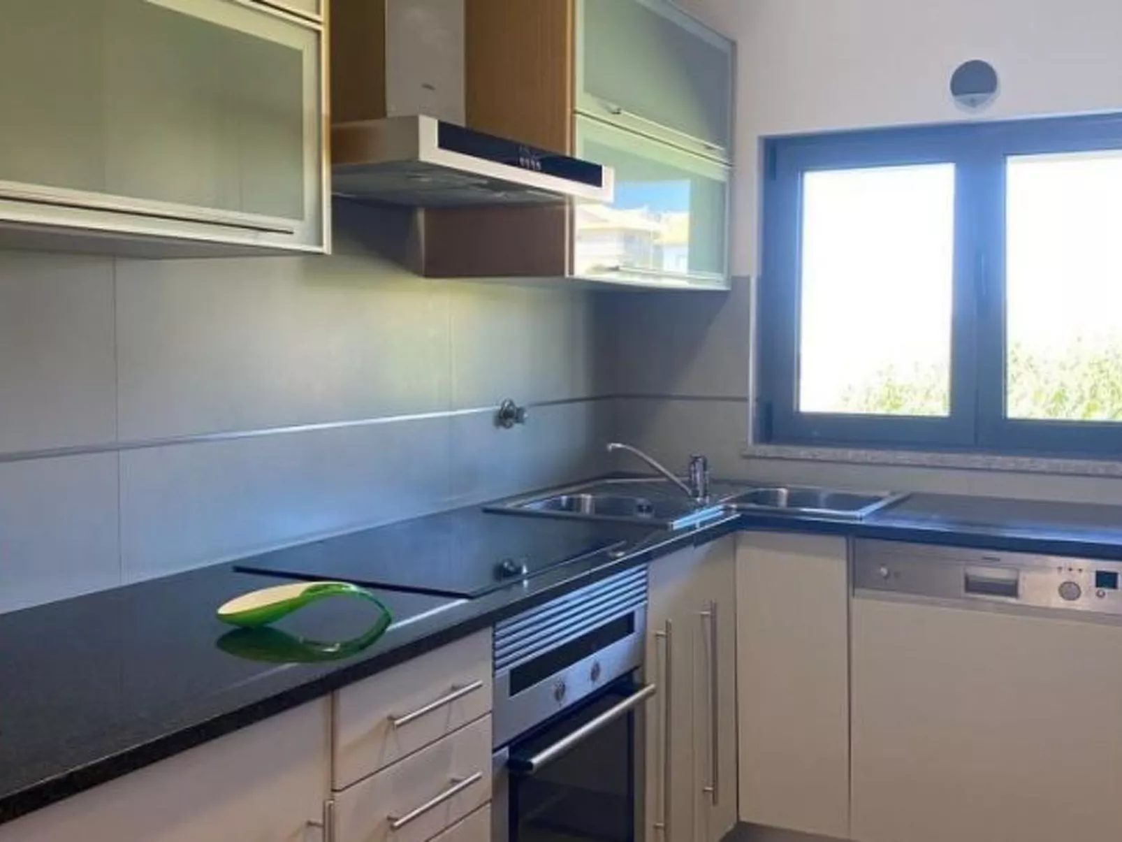 SUNSET HOUSE WITH SEAVIEW & TERRACE by VACATIONY - Inside