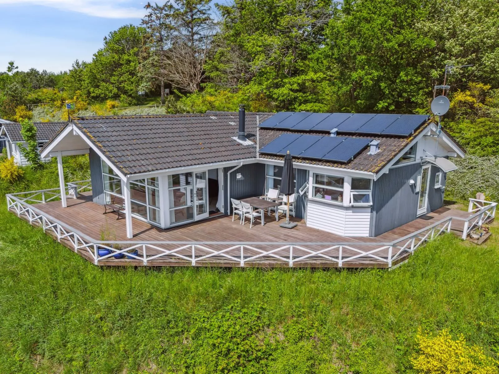 "Gjuro" - 800m from the sea - Outside