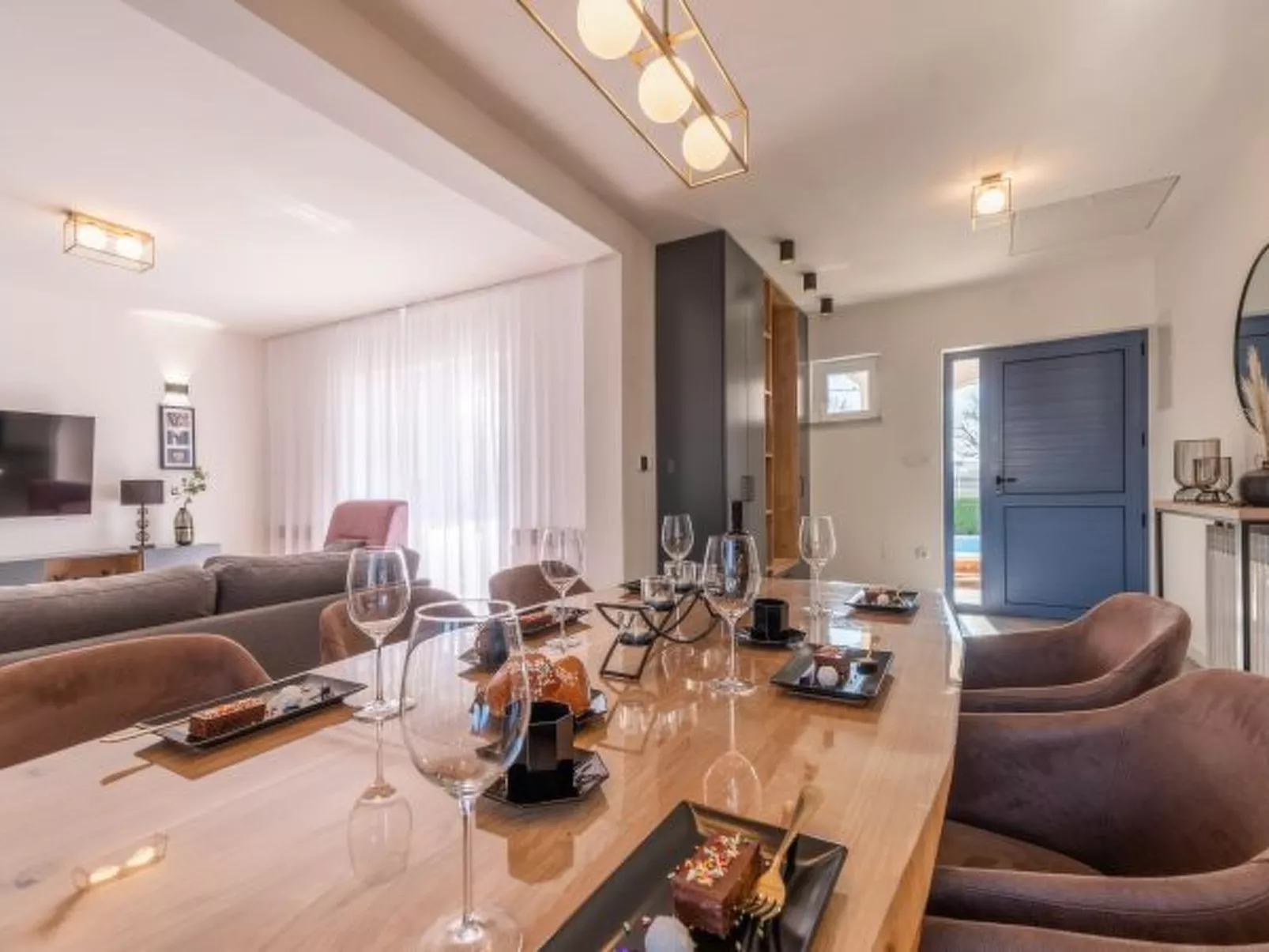 Villa Niko with heated pool - Image-tags.info