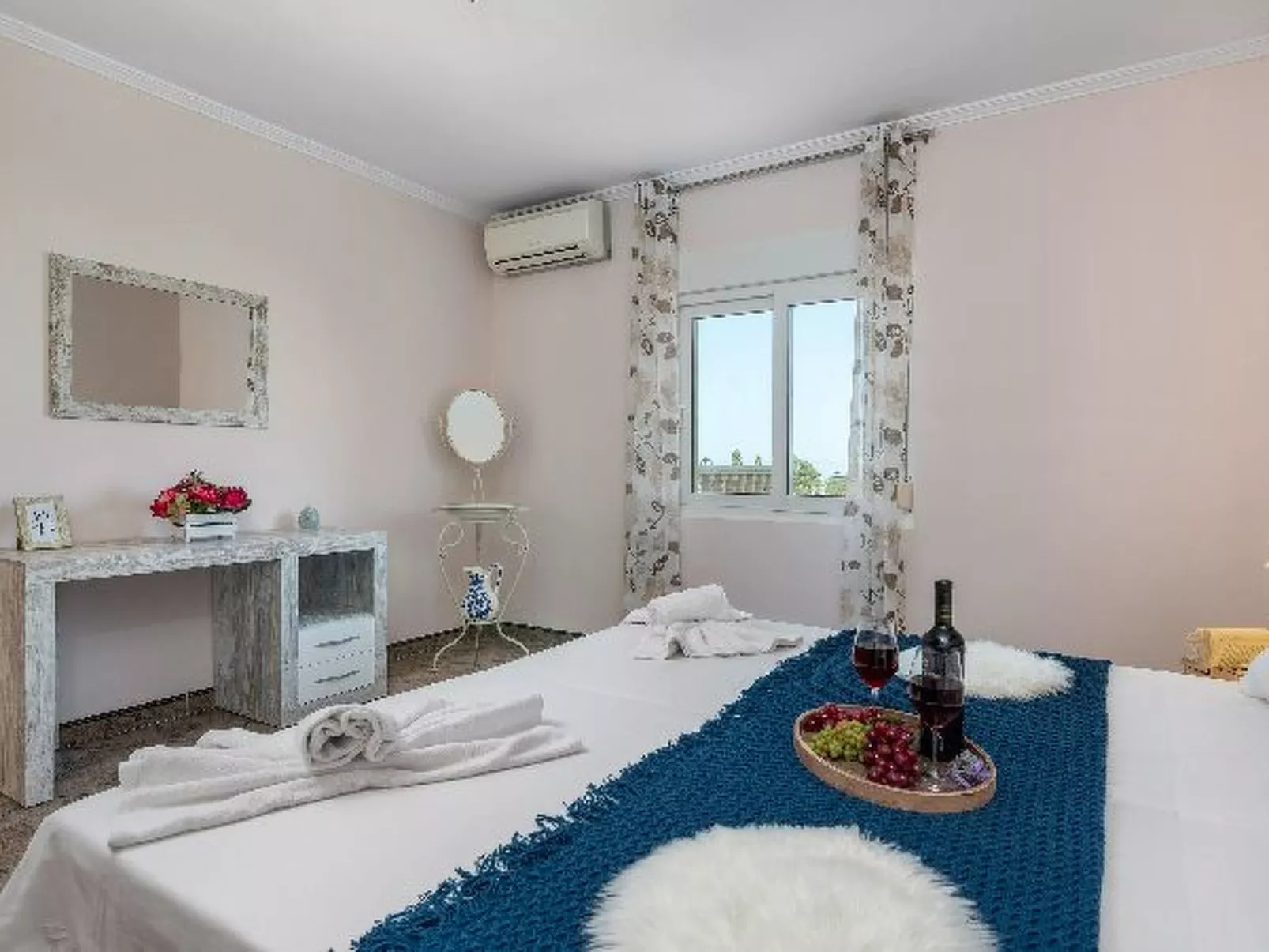 Villa Fina - PlusHolidays - Image-tags.info