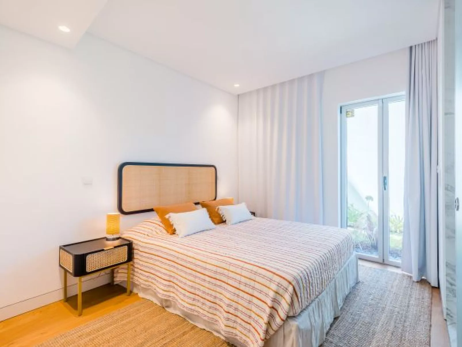 Lakes 24 at Praia da Falesia Vilamoura - Inside