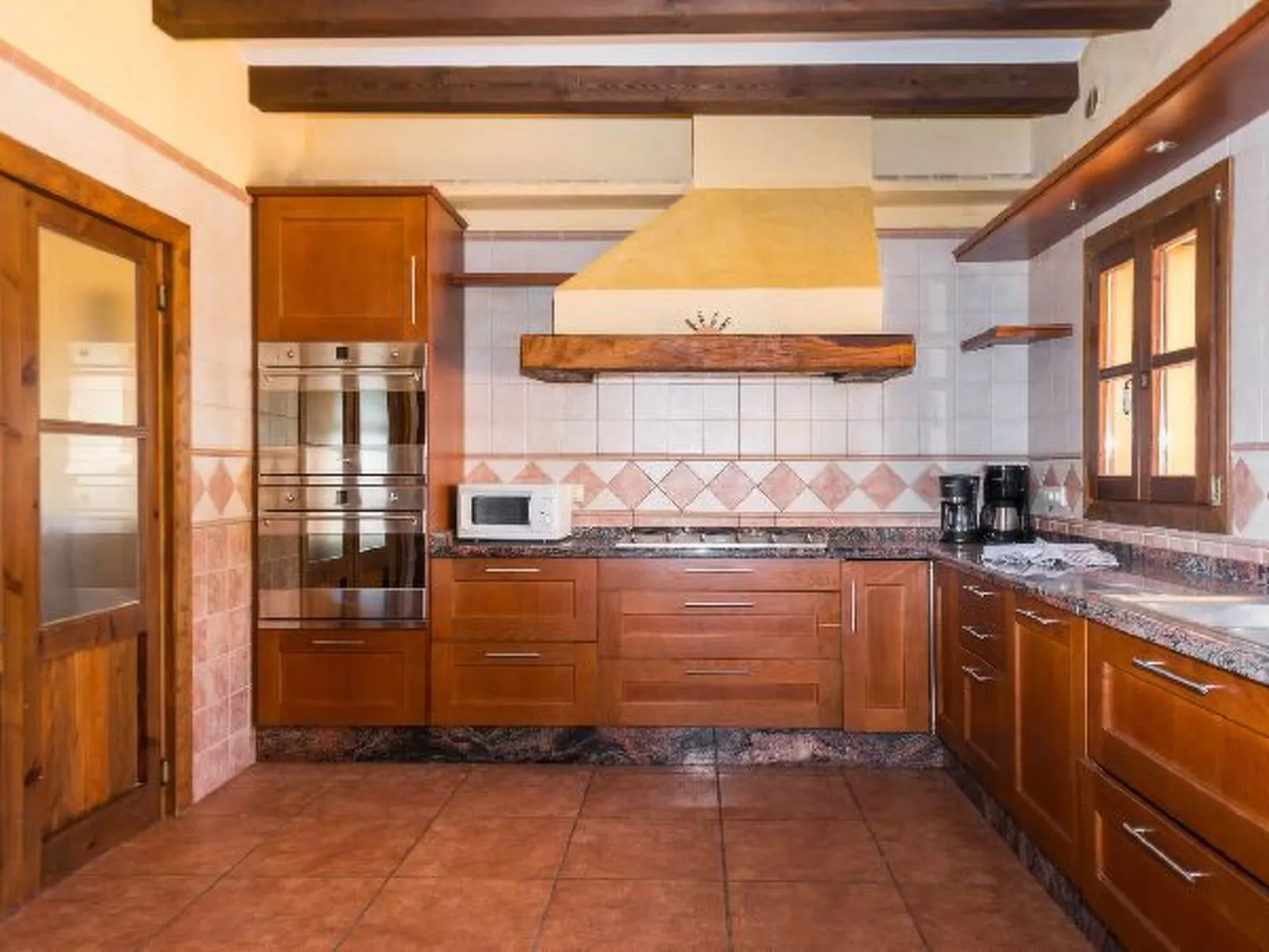 Villa Paraiso - PlusHolidays - Image-tags.info