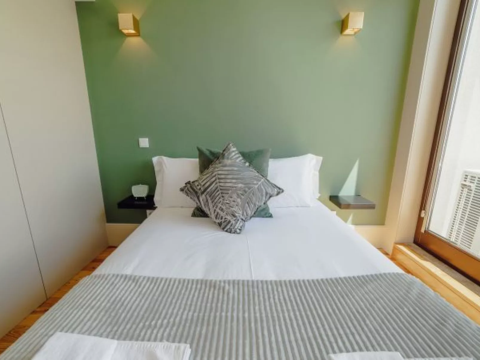 LEGACY OPORTO PREMIUM APARTMENT I by VACATIONY - Inside