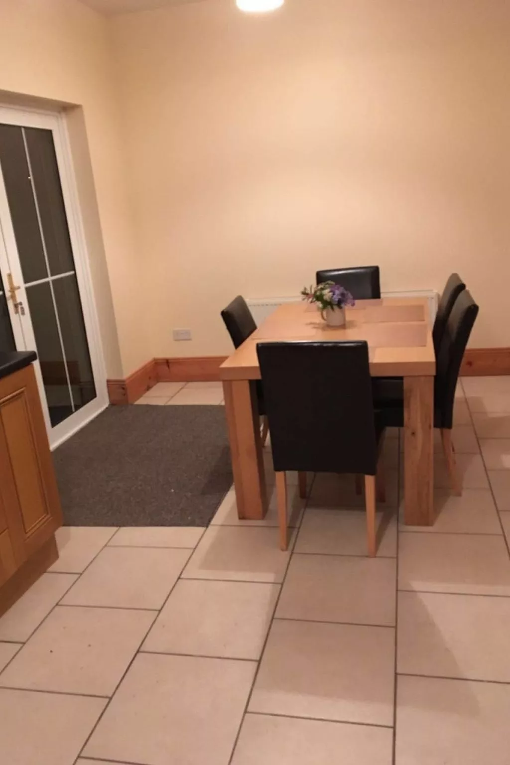 Mit eigenem Garten - Drinnen