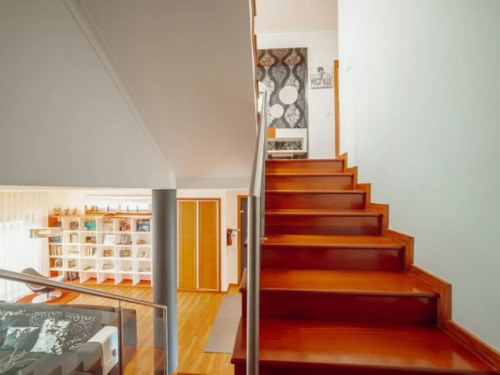 POOL & CINEMA VILLA by VACATIONY - Inside