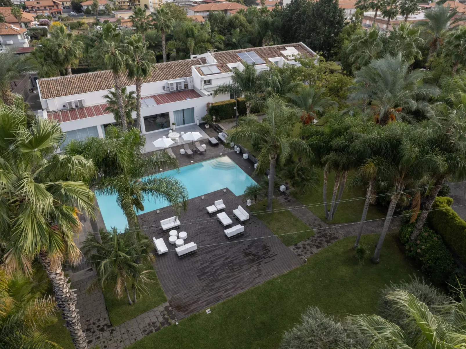 Villa Carlino Exclusive - Inside