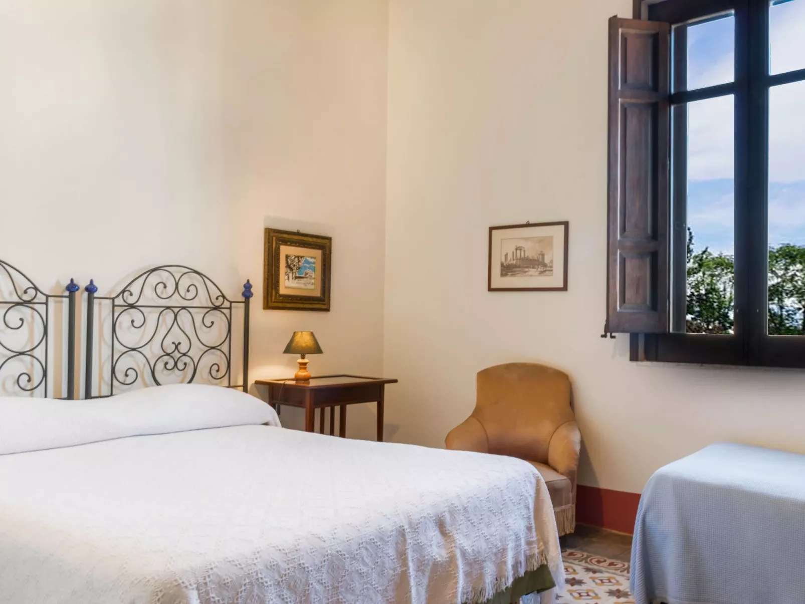 Anwesen mit Privatparkplatz - Image-tags.info