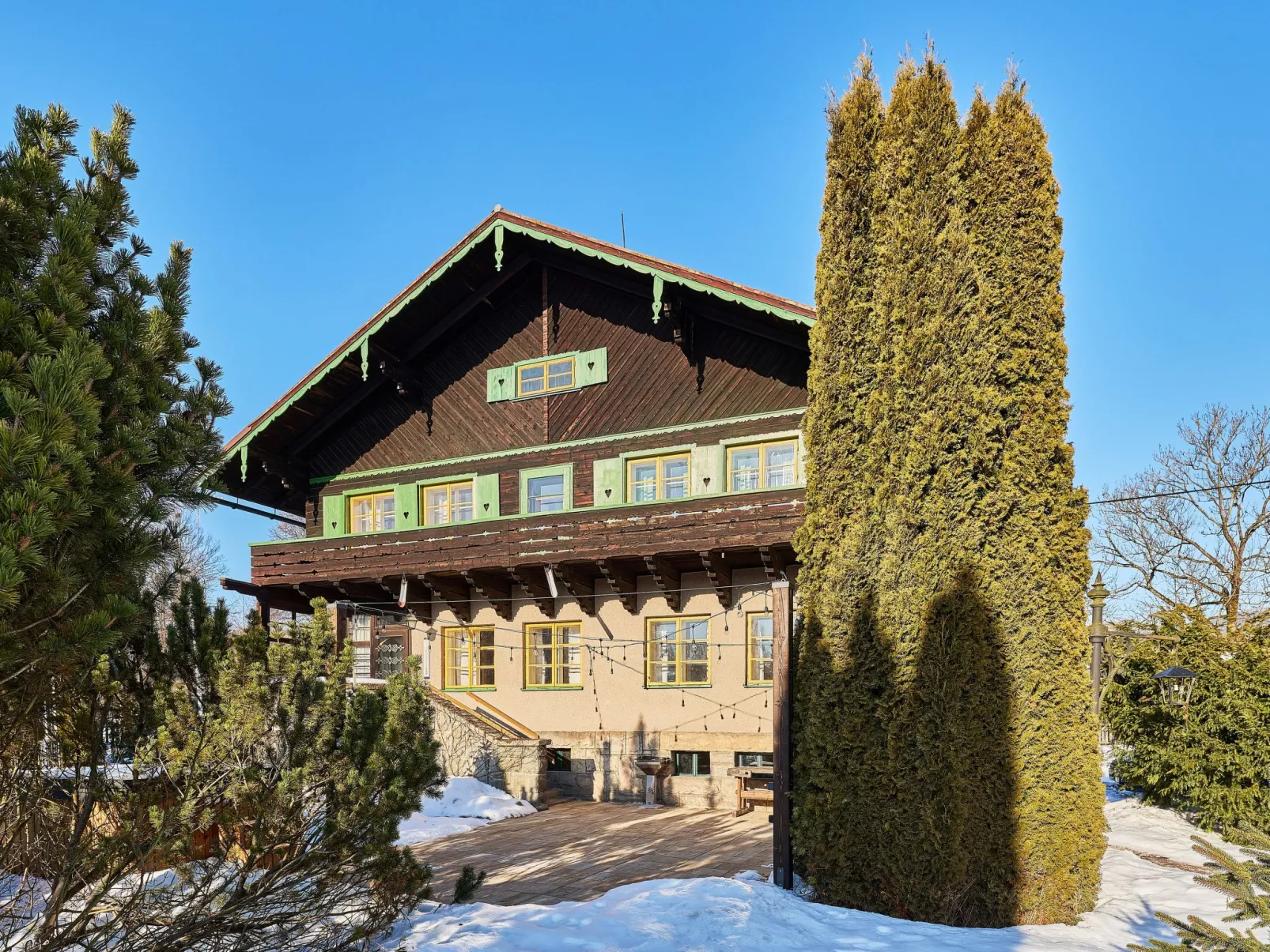 Švýcarka - Outside