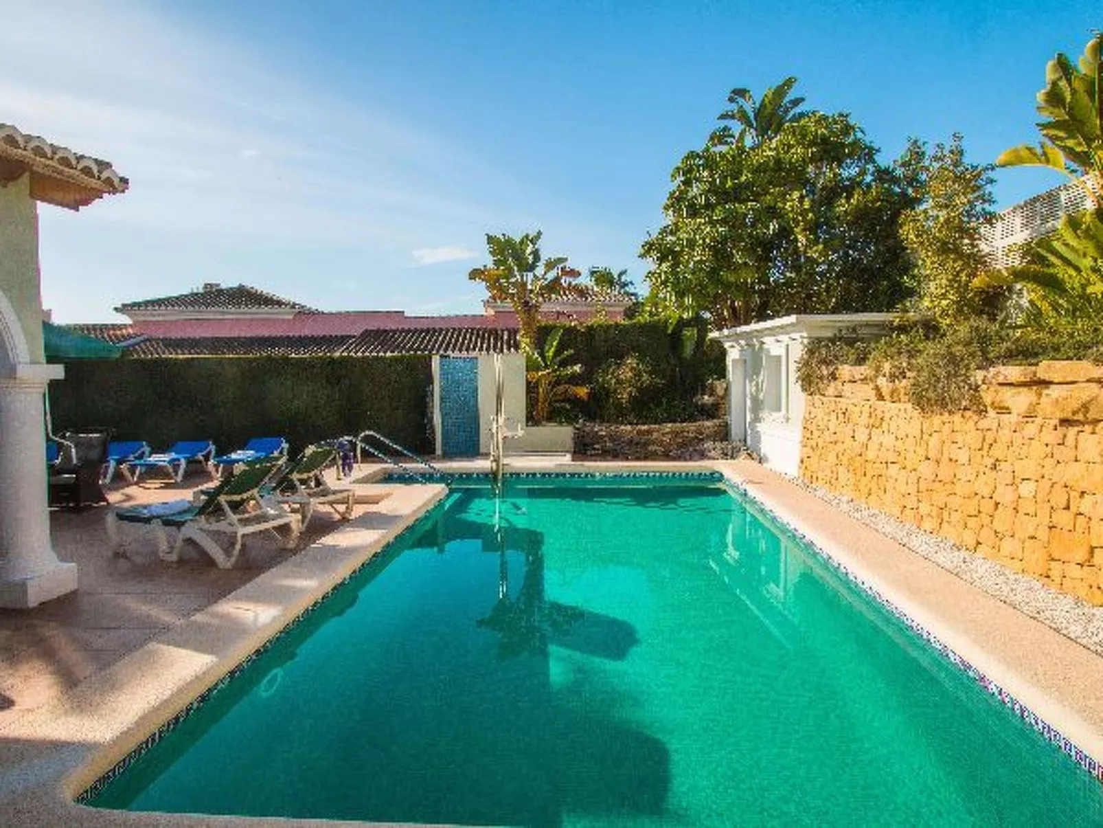 Villa Yoko - PlusHolidays - Image-tags.info