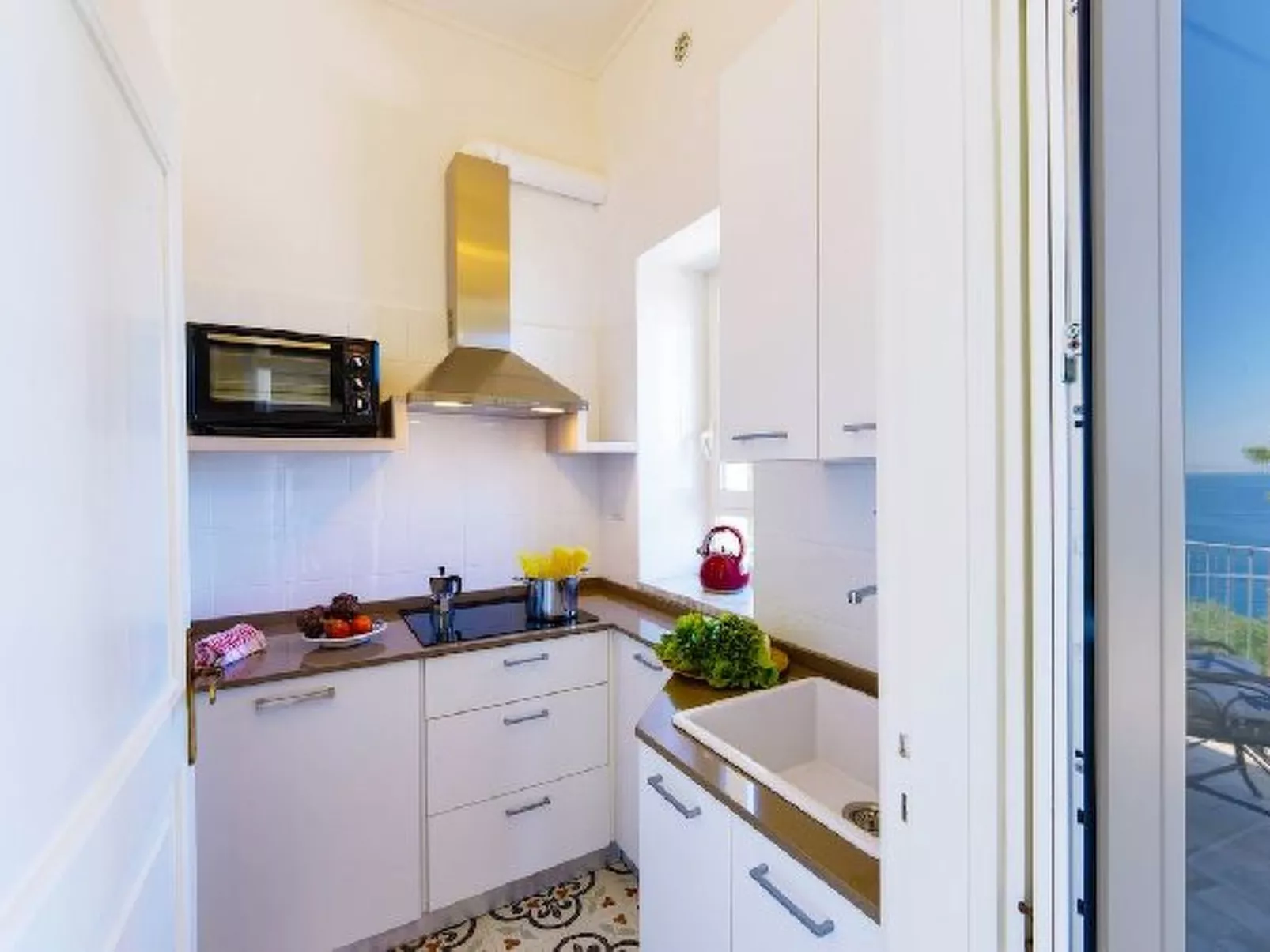 Il terrazzino di Villa Preziosa al Pizzo - Image-tags.info