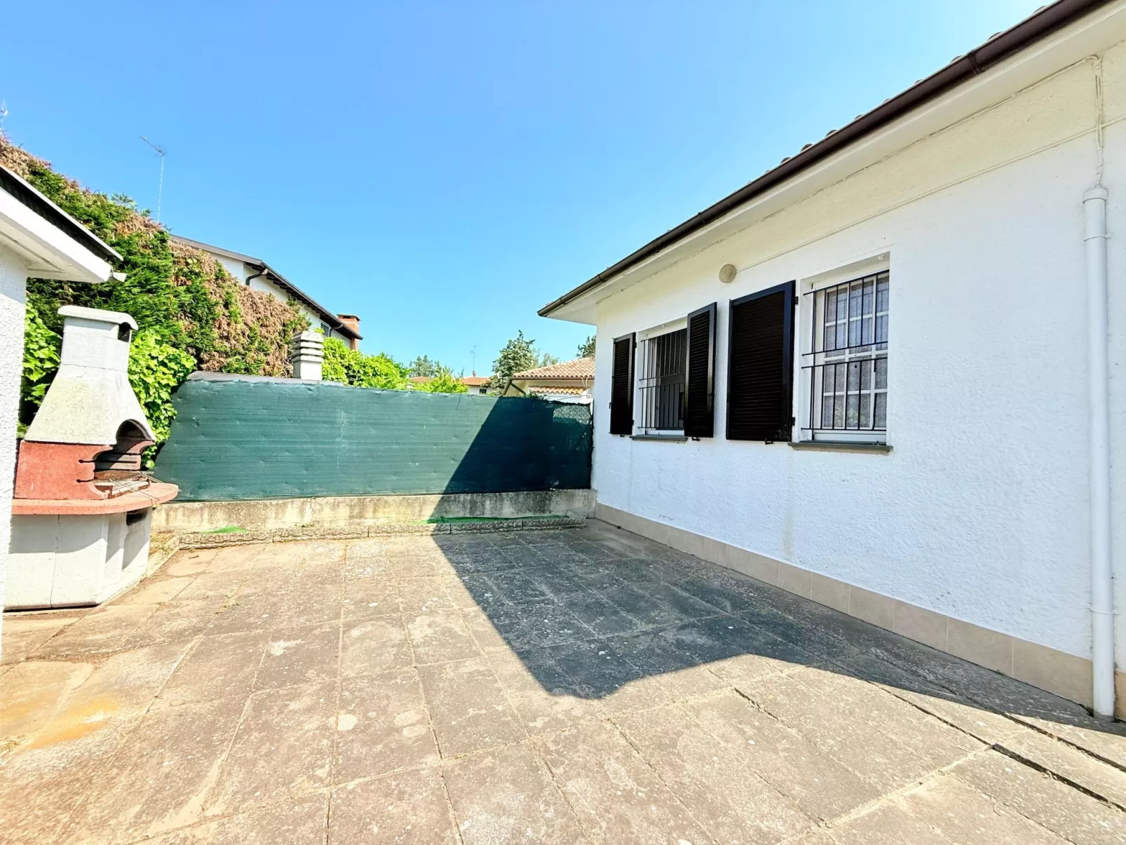 Gewächshaus im Erdgeschoss, 2 Gärten - Draußen