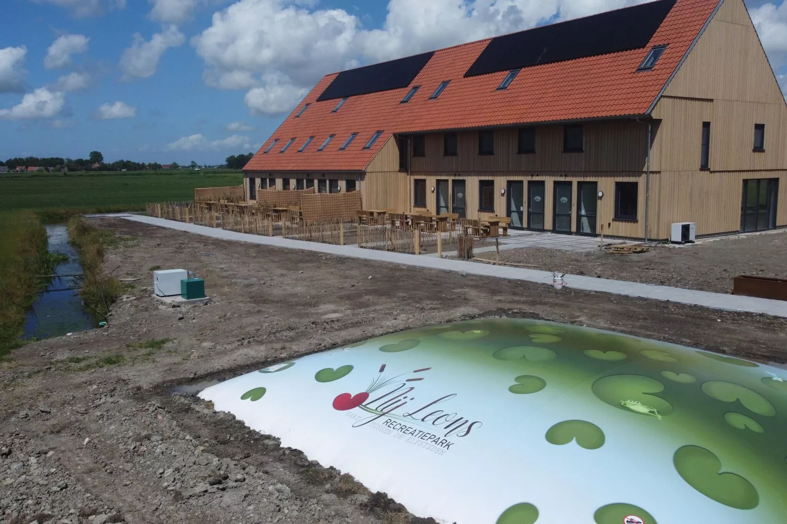 Villa 5 en 6 combinatie van 2-10perswoningen-Exterior summer