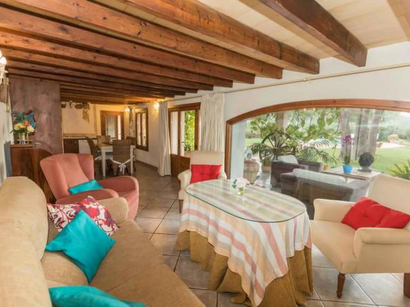 San Vicente - Drinnen