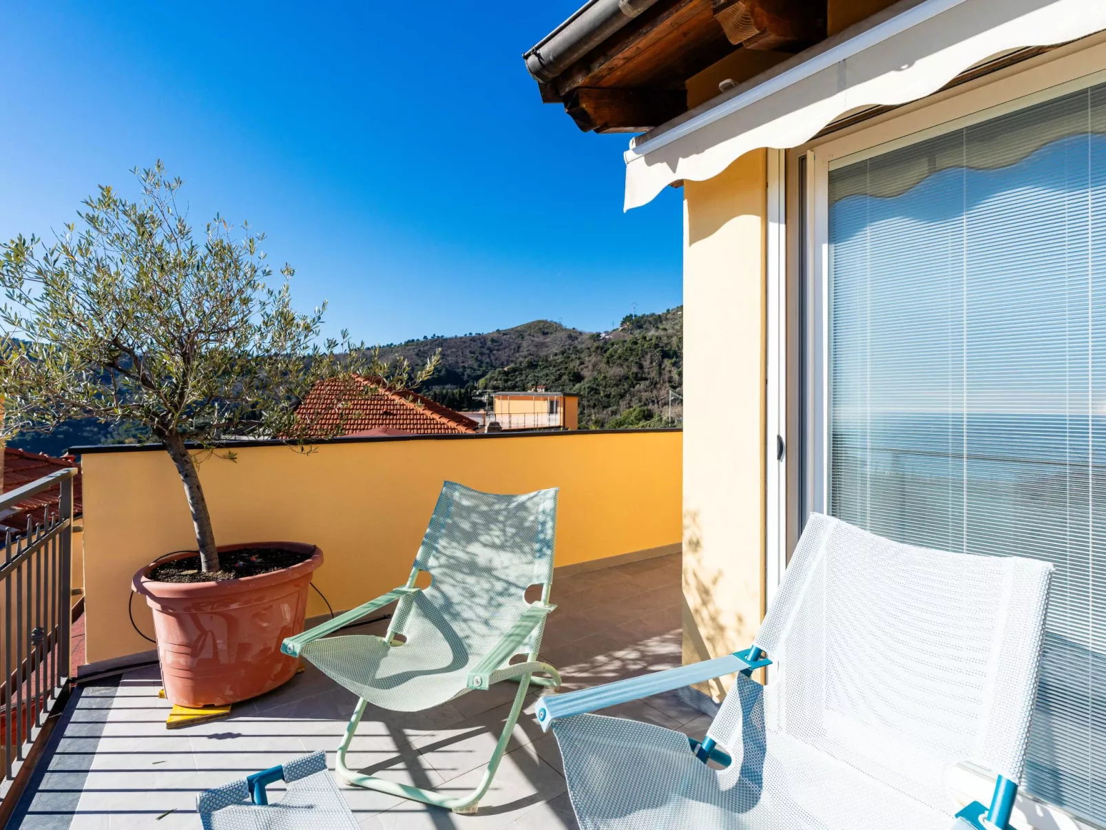 Terrazza con glicine - Dehors