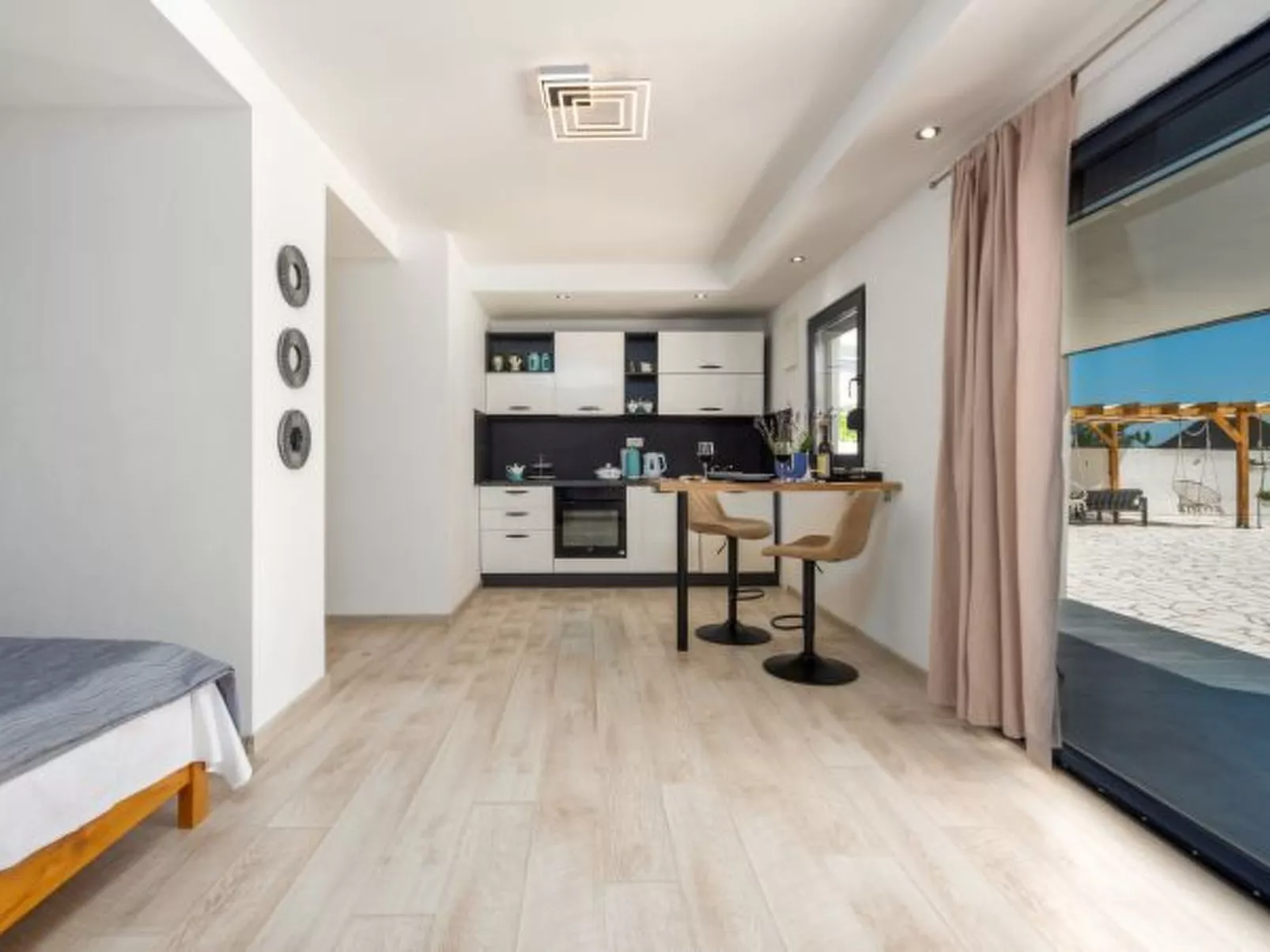 Unique Villa V with pool - Image-tags.info