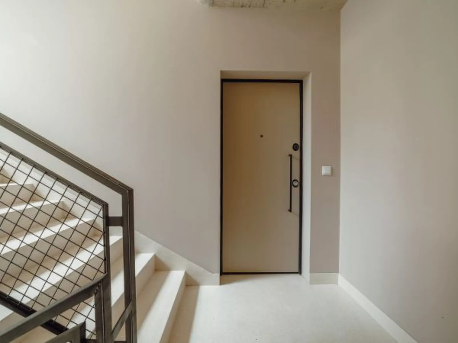 CITY CENTER PREMIUM with GARAGE by VACATIONY - Inside