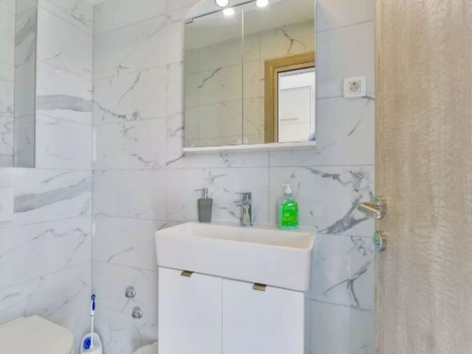 Modern Villa Futura with pool - Drinnen