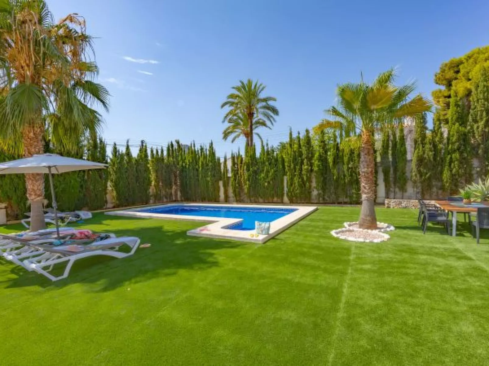 Villa Inia - PlusHolidays - Image-tags.info