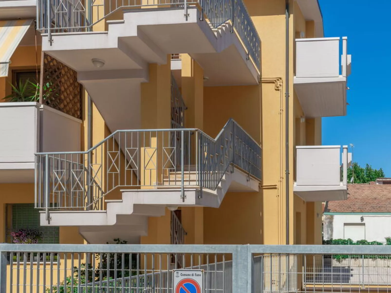 Fano Lighthouse - Dehors