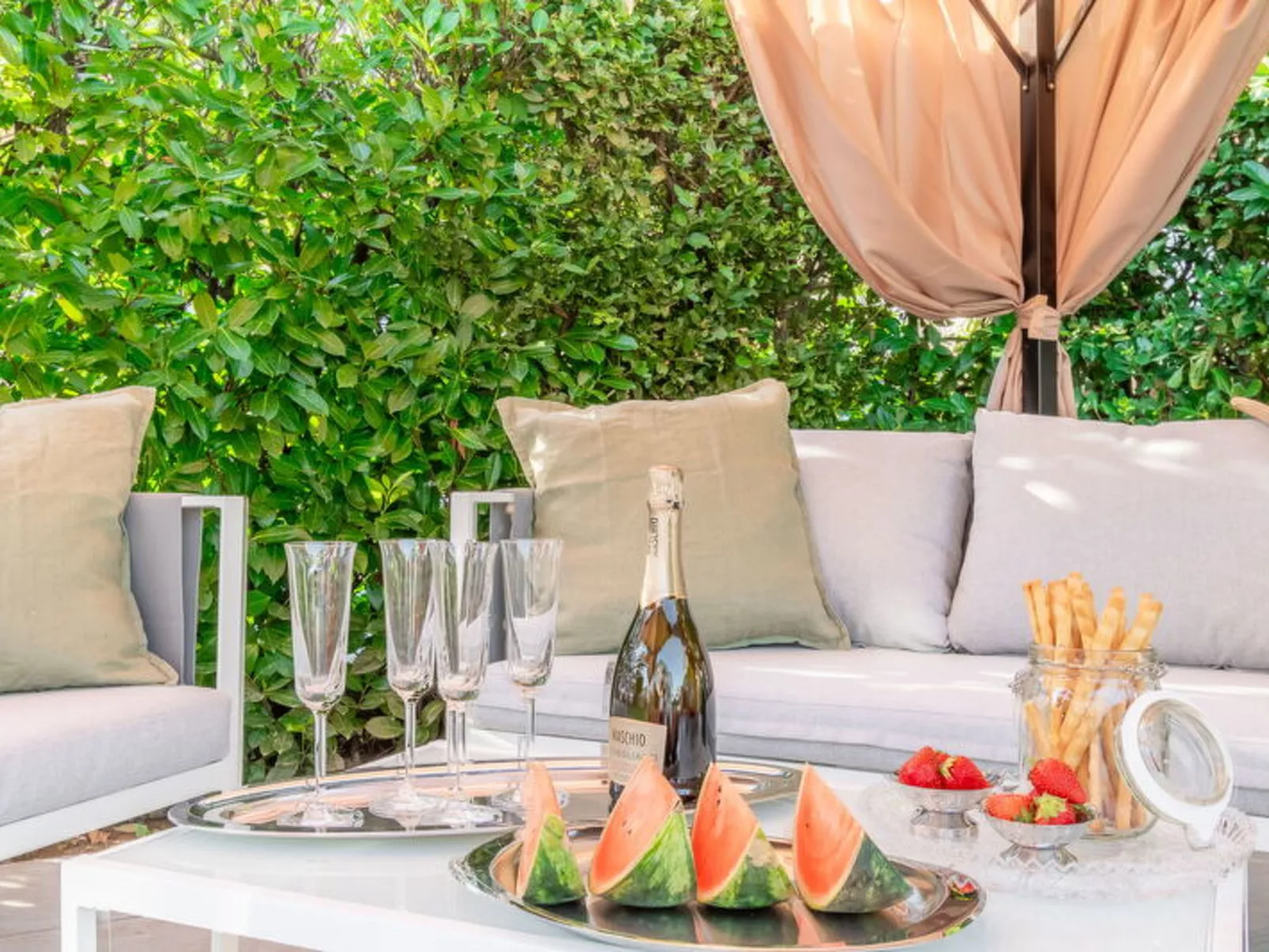 Villa i Portici - Inside