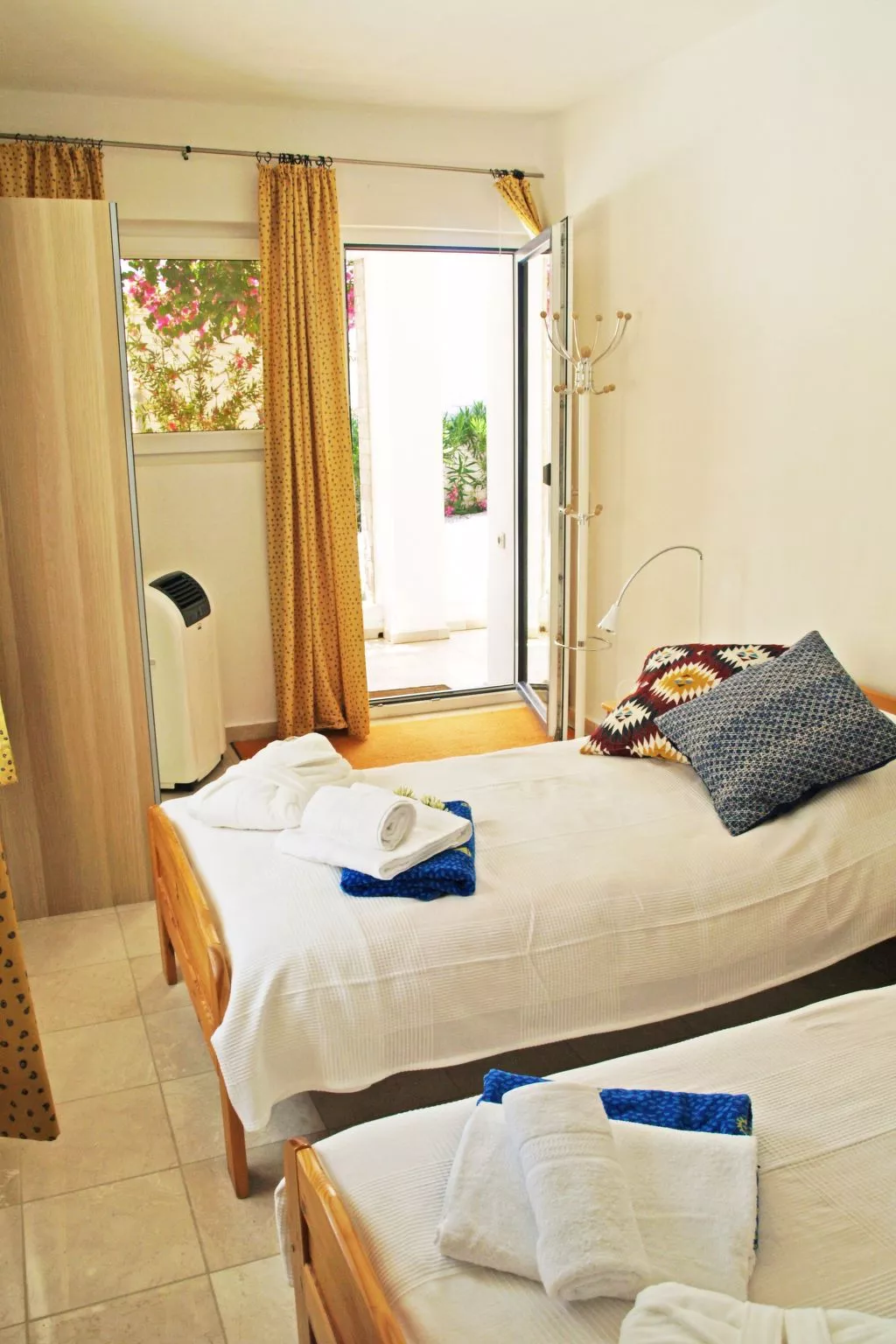 In Ermioni mit Garten, gemeinschaftlichem Pool und Terrasse - Drinnen