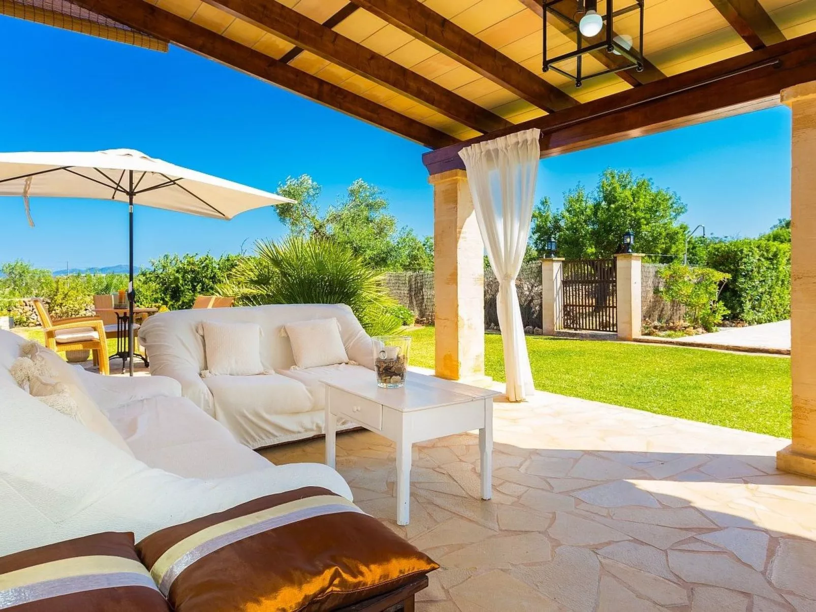 Finca 'Villa Carritx - Inside