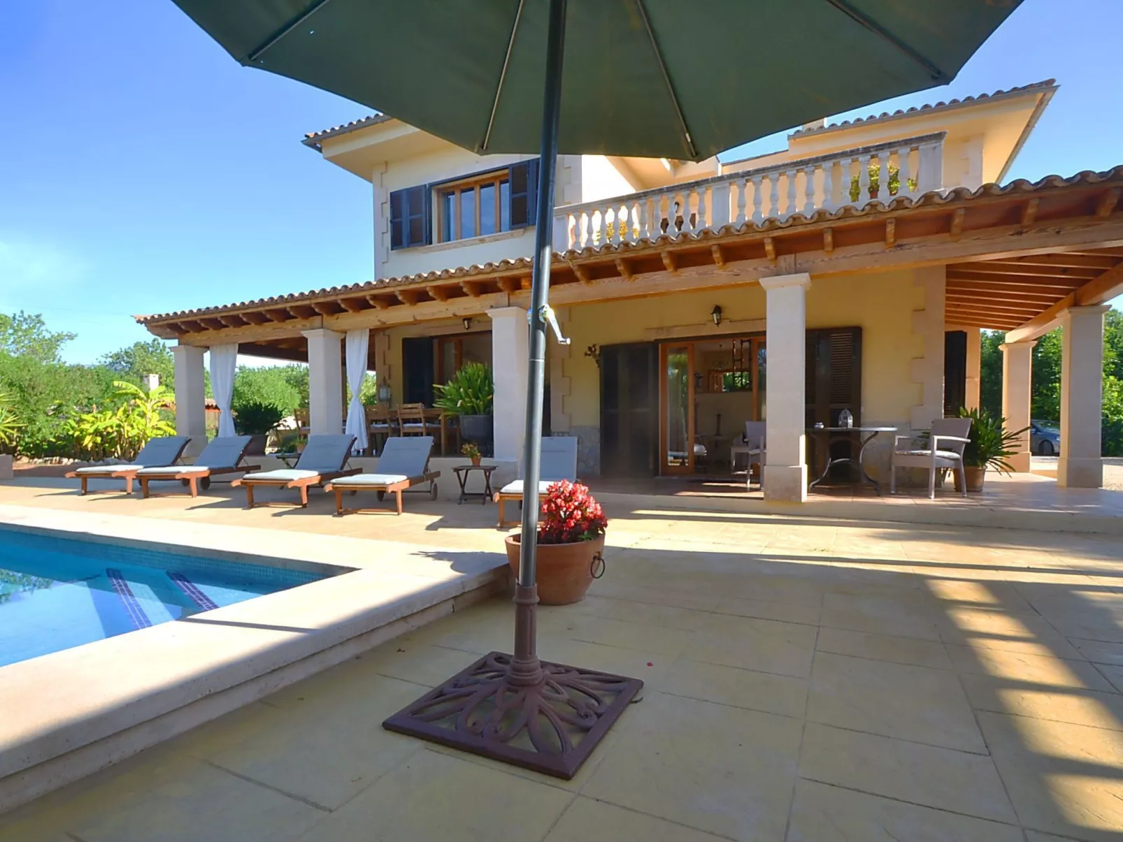 Wunderschön restauriertes Landhaus - Outside