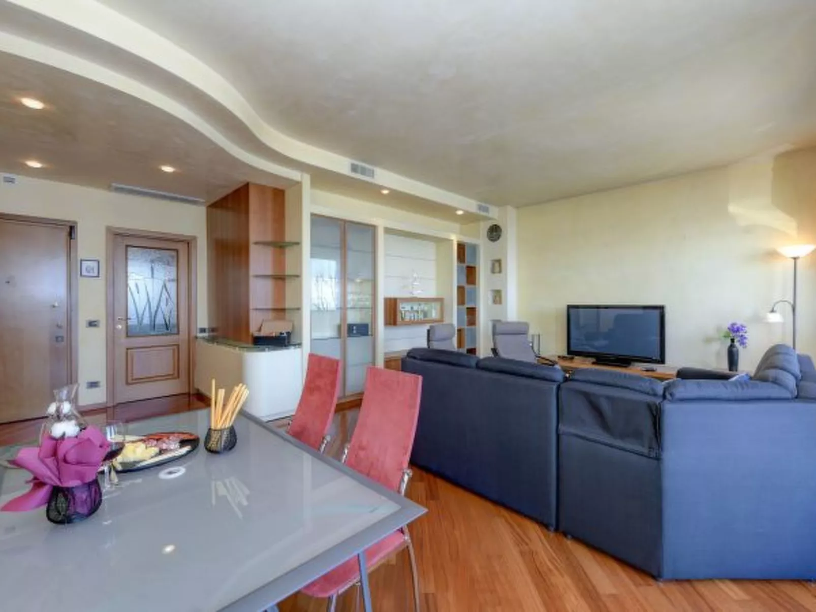 Desenzanoloft CHARMING ON THE LAKE - Image-tags.info