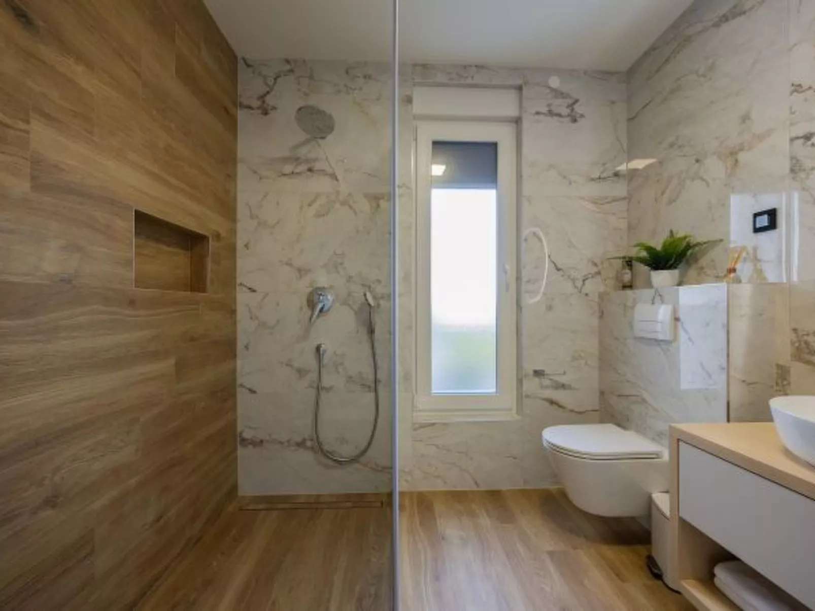 Villa Elena with two pools and spa - Image-tags.info