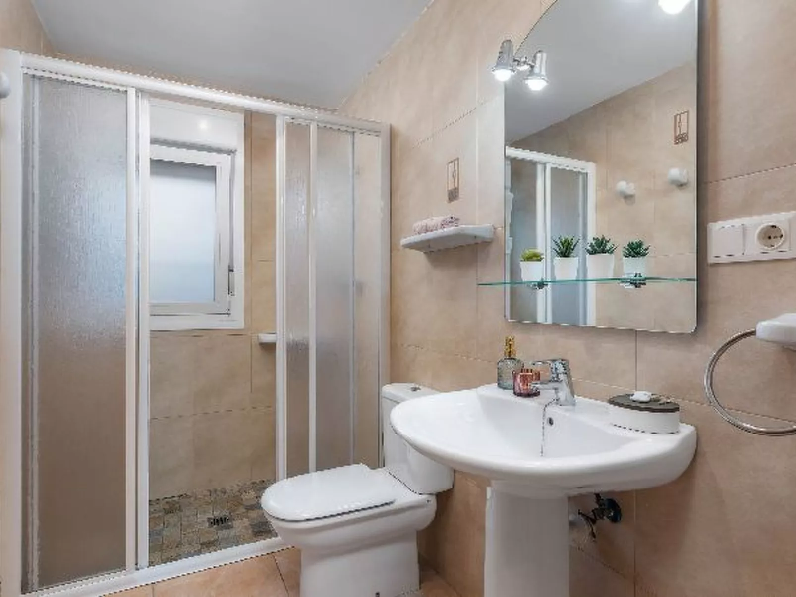 Villa Caleta - PlusHolidays - Image-tags.info