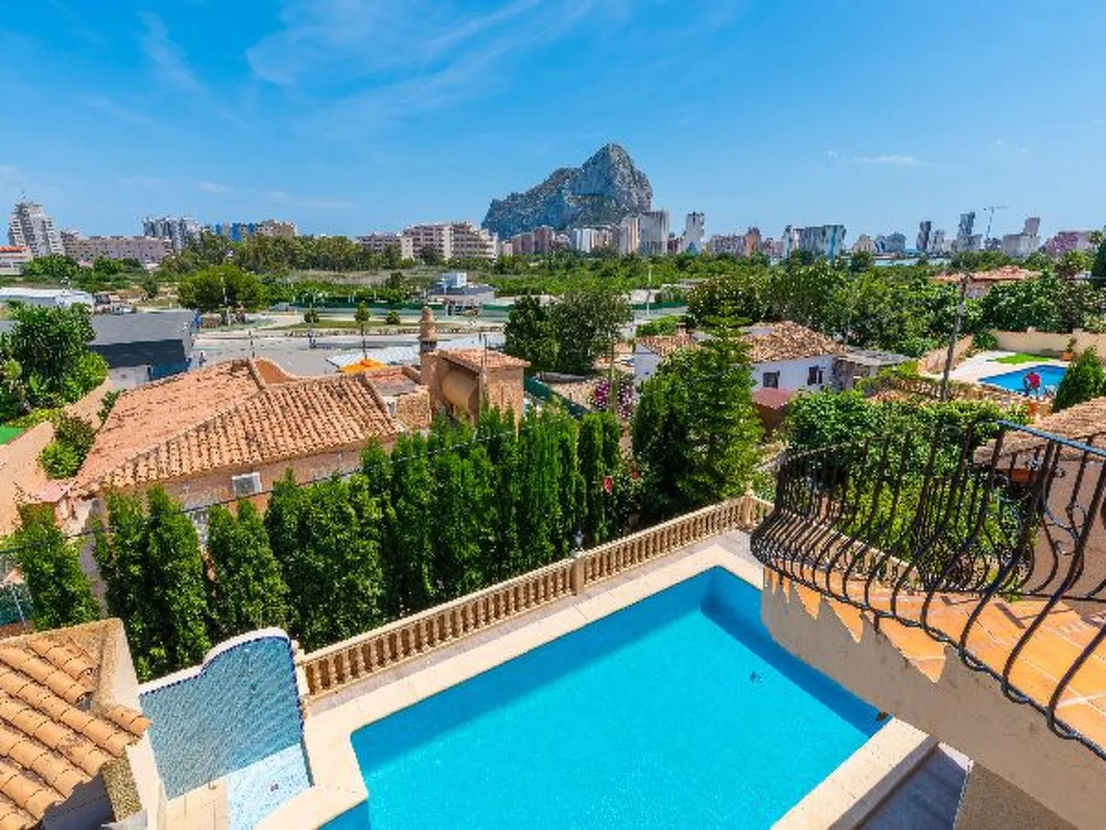 Villa Cruz - PlusHolidays - Image-tags.info