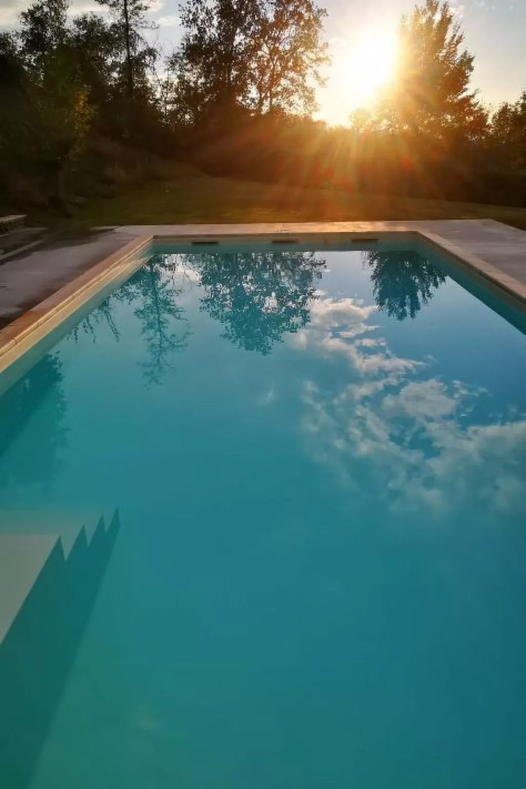 In Azzano D'asti mit Kleiner Terrasse - Image-tags.info