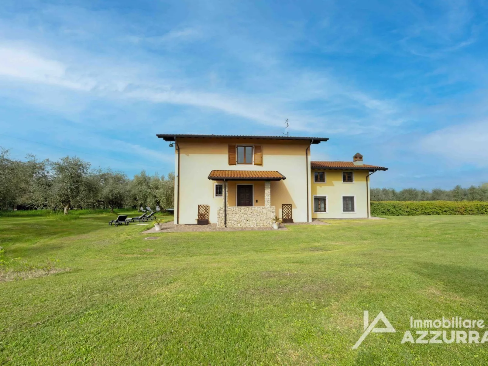 Villa i Roccoli, zwischen Olivenbäumen mit priva - Image-tags.info