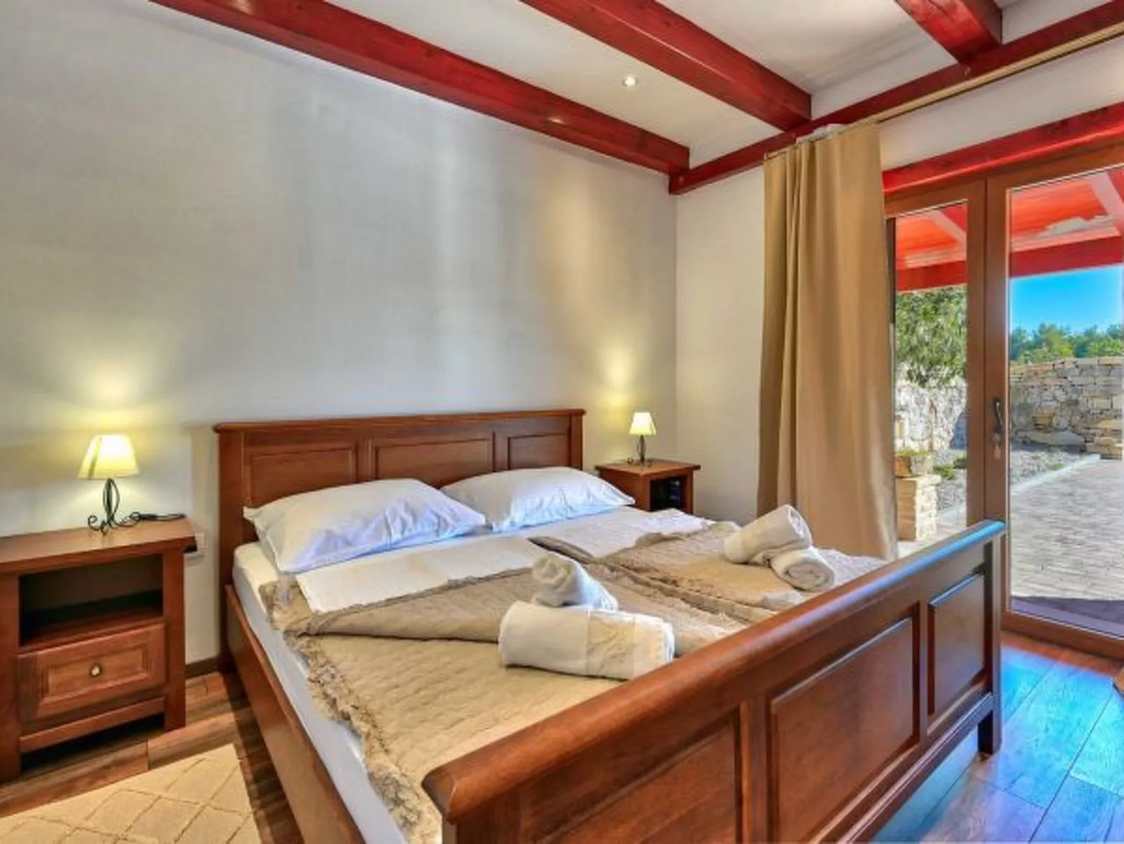 Villa Jacassa with heated pool and jacuzzi - Image-tags.info