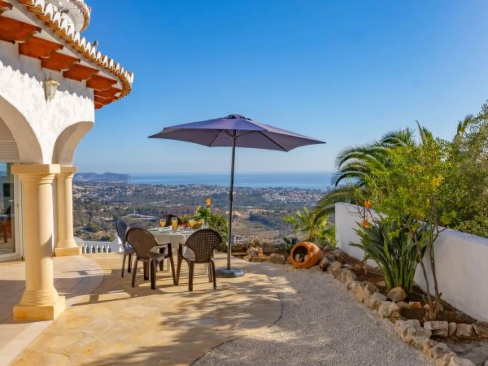 Villa Lehman - PlusHolidays - Image-tags.info