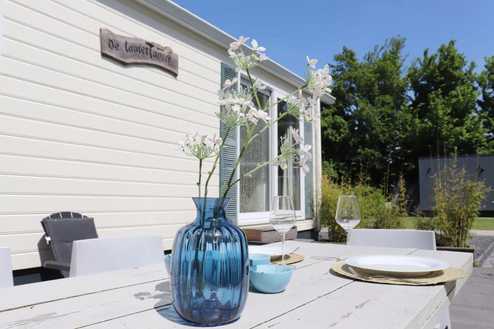 De Lanterfanter-Exterior summer