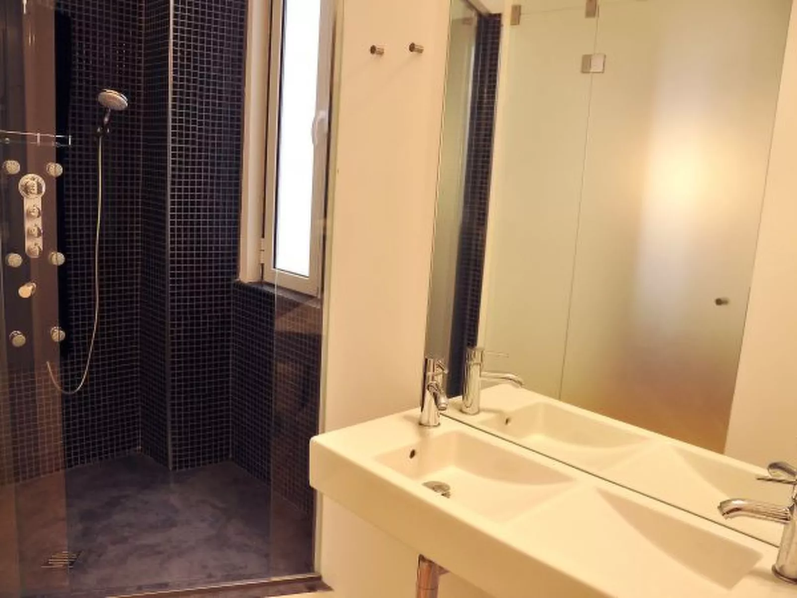 Marquês Classy Apartment - Inside