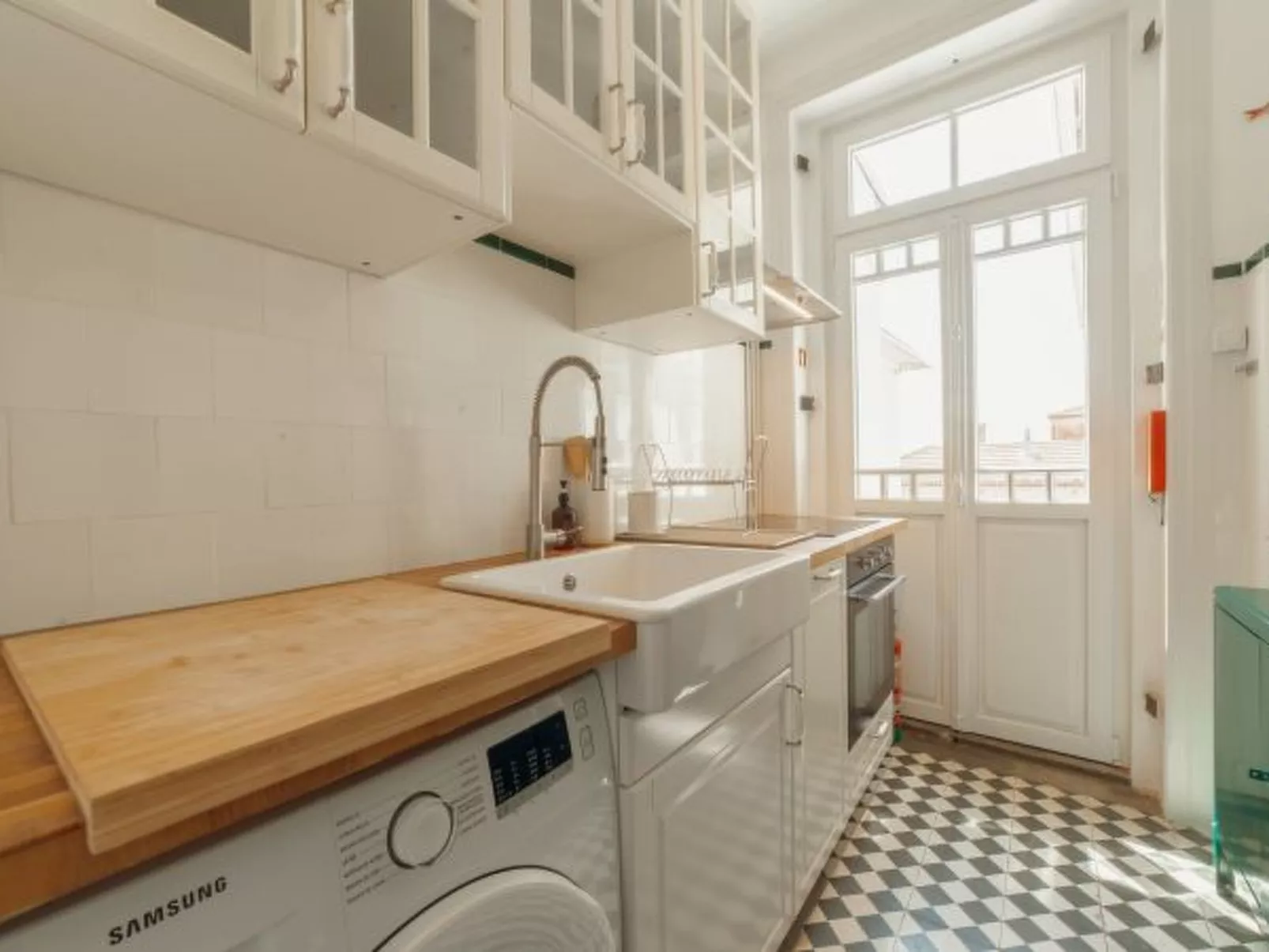 DOWNTOWN RETRO BOLHAO by VACATIONY - Inside