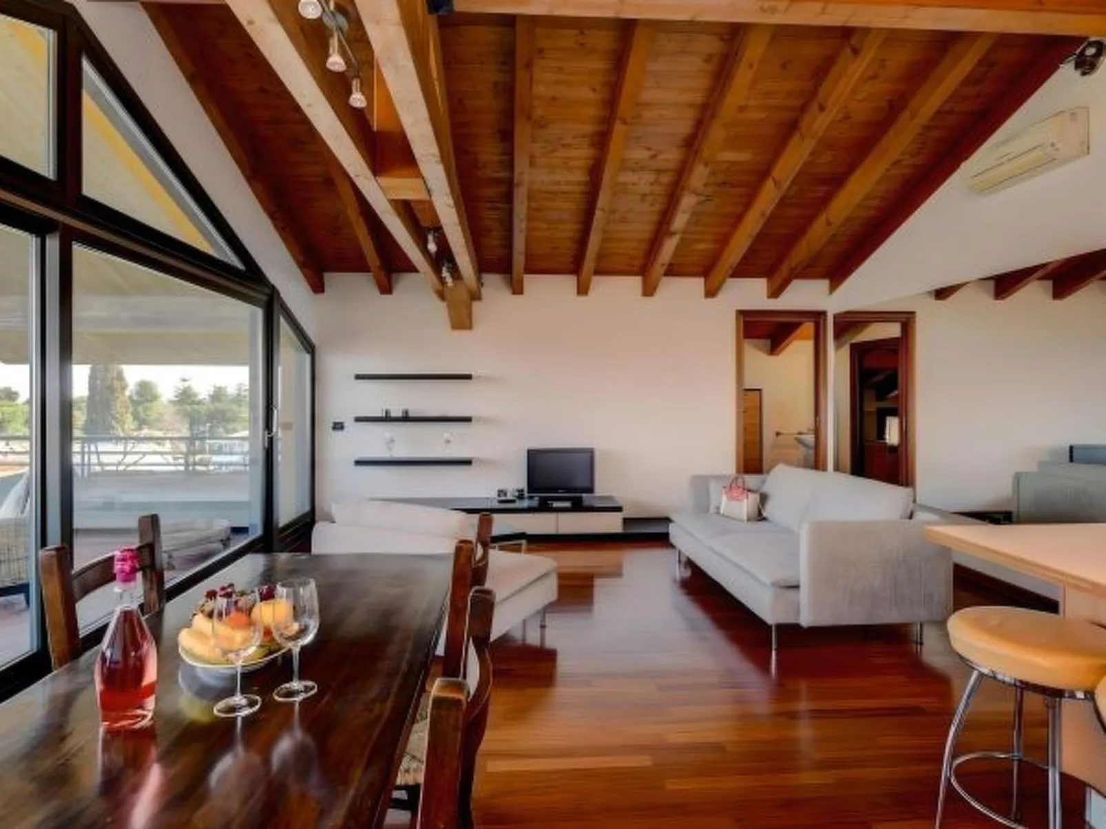 DesenzanoLoft Paradise Lake View - Image-tags.info