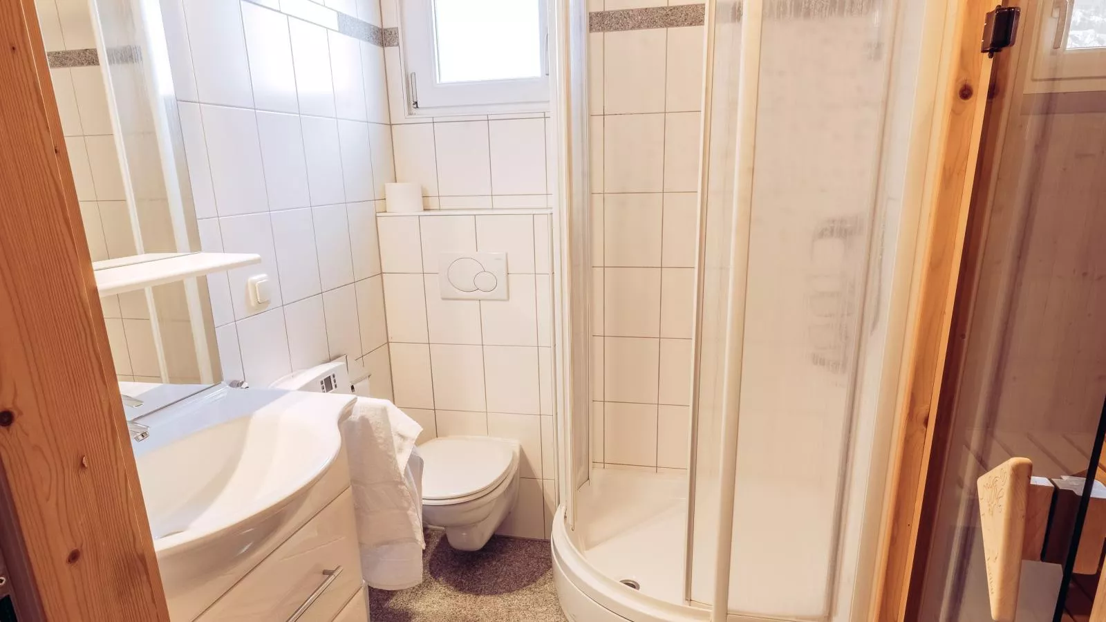 Kreischberg W1-Bathroom