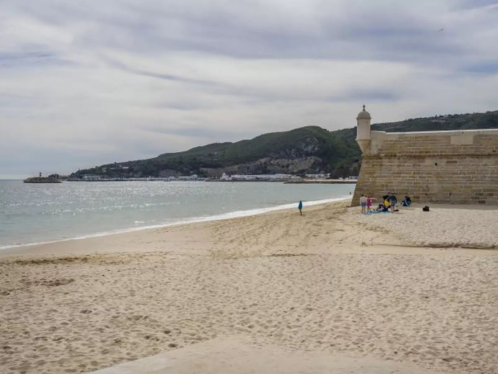 Sesimbra Prime Apartment - Outside