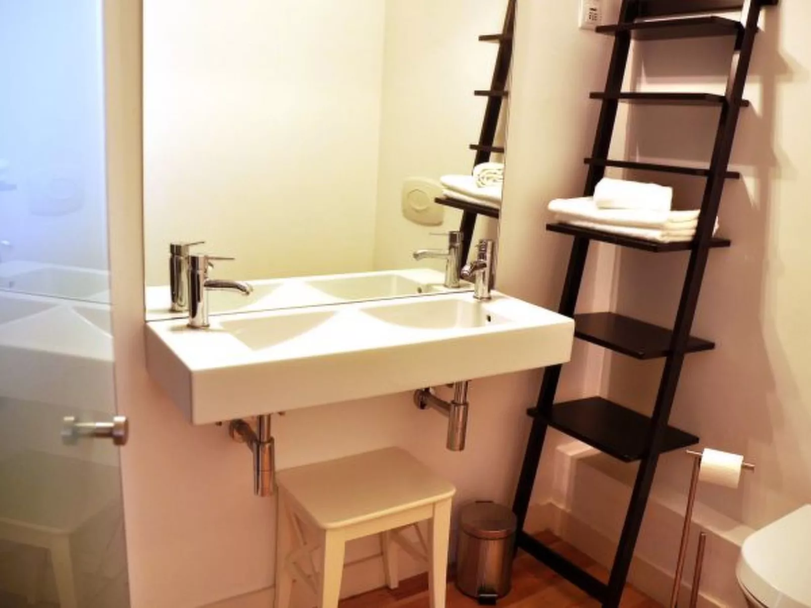 Marquês Classy Apartment - Inside