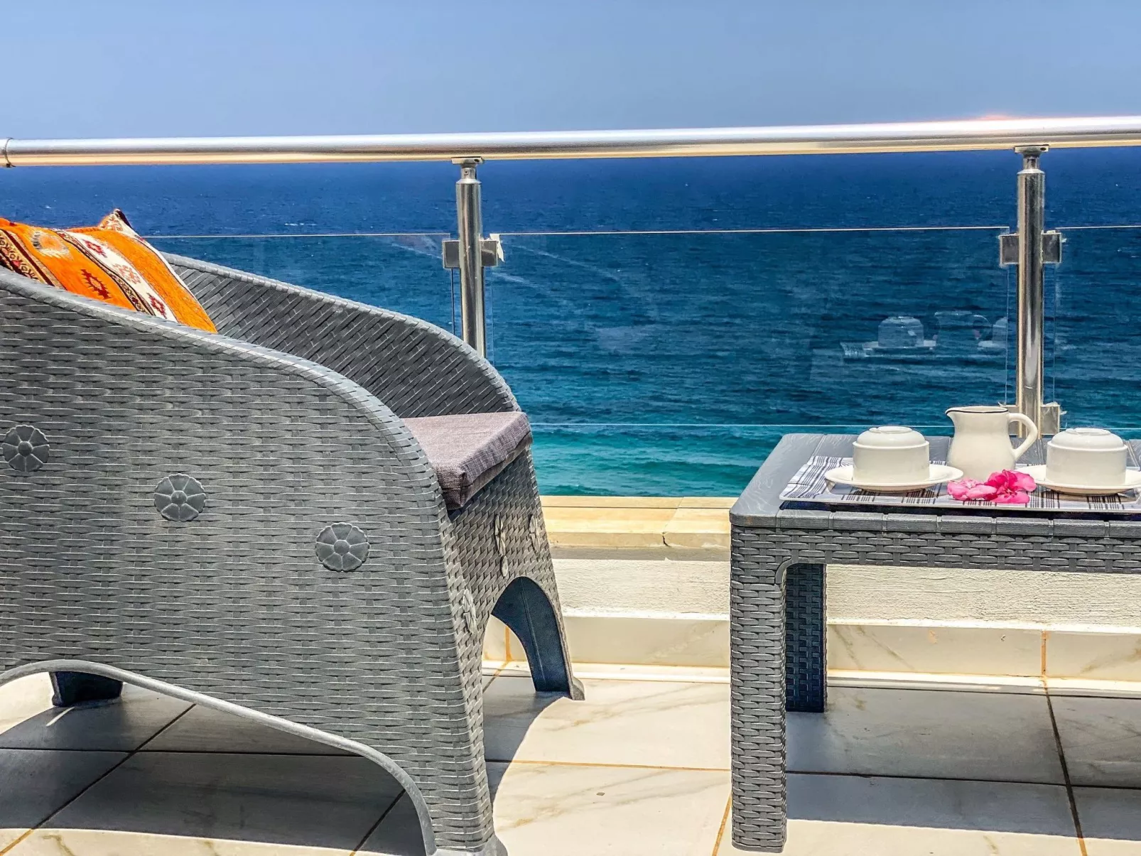 Villa "Meerblick" mit Infinity-Pool - Image-tags.info