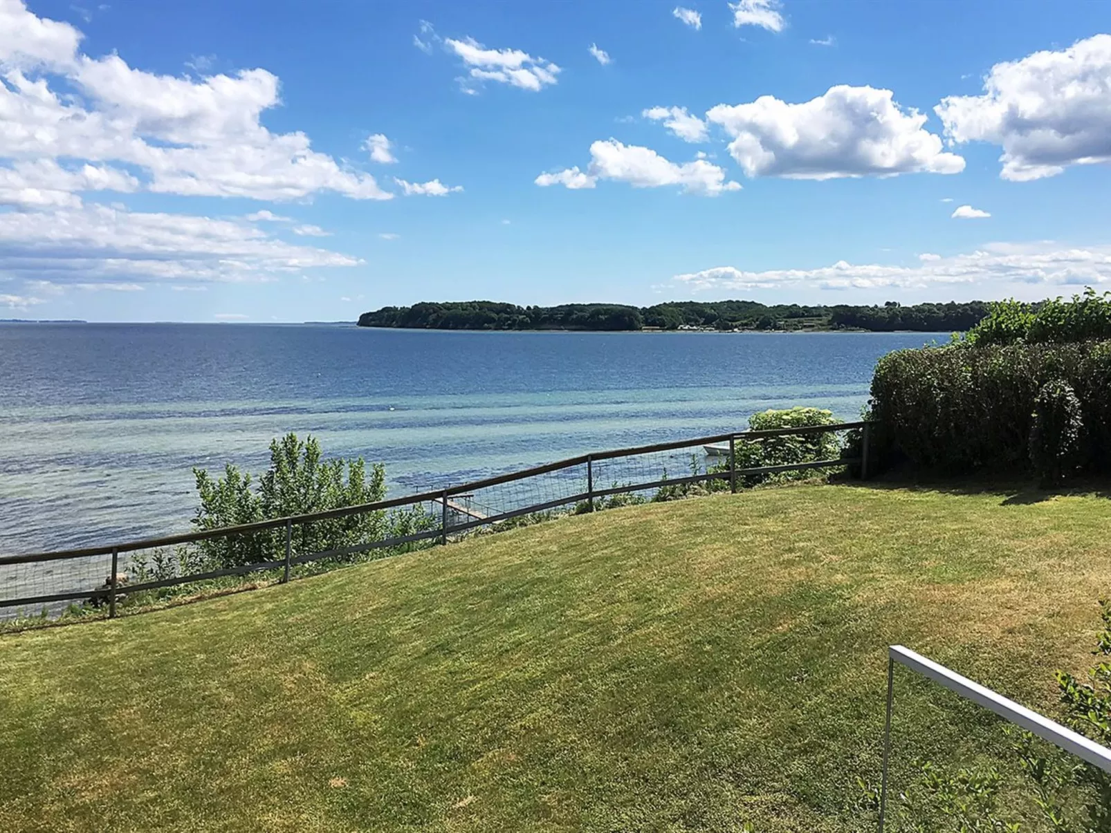 "Reinhard" - 50m from the sea - Draußen