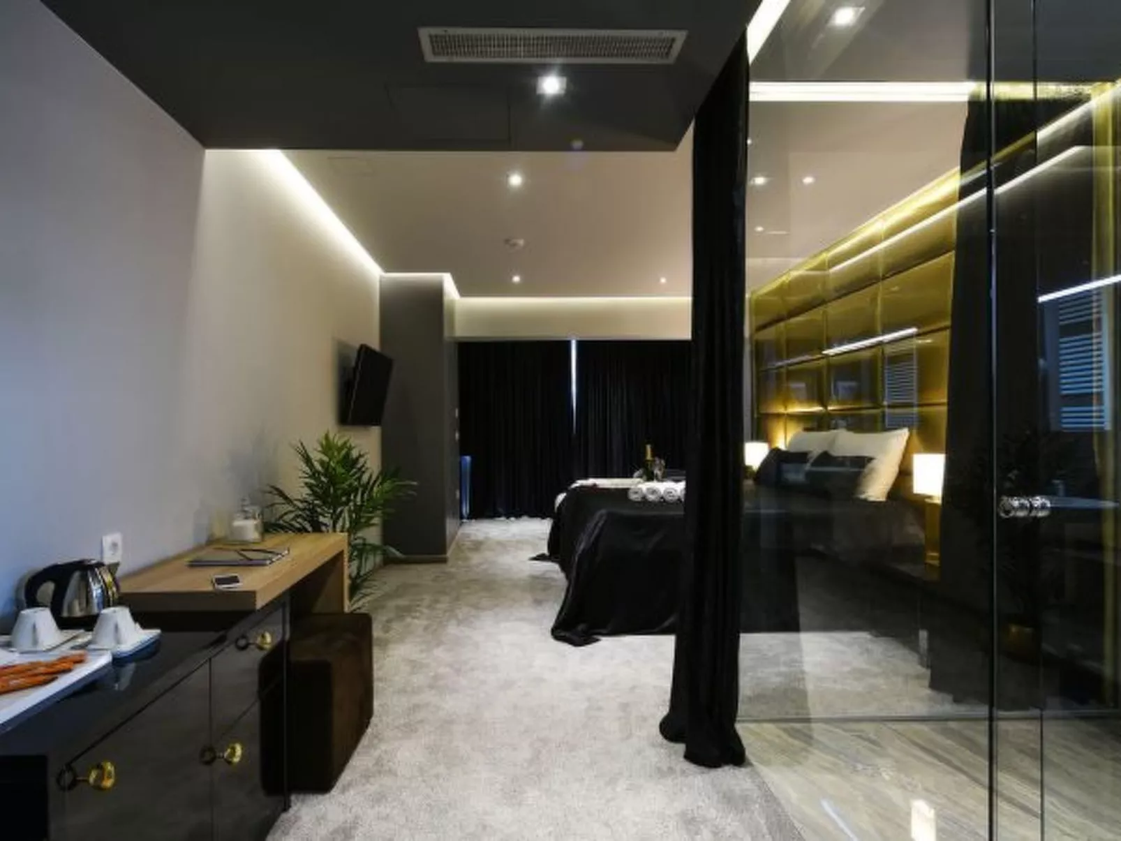 Rooftop heated pool Villa Jelena - Image-tags.info