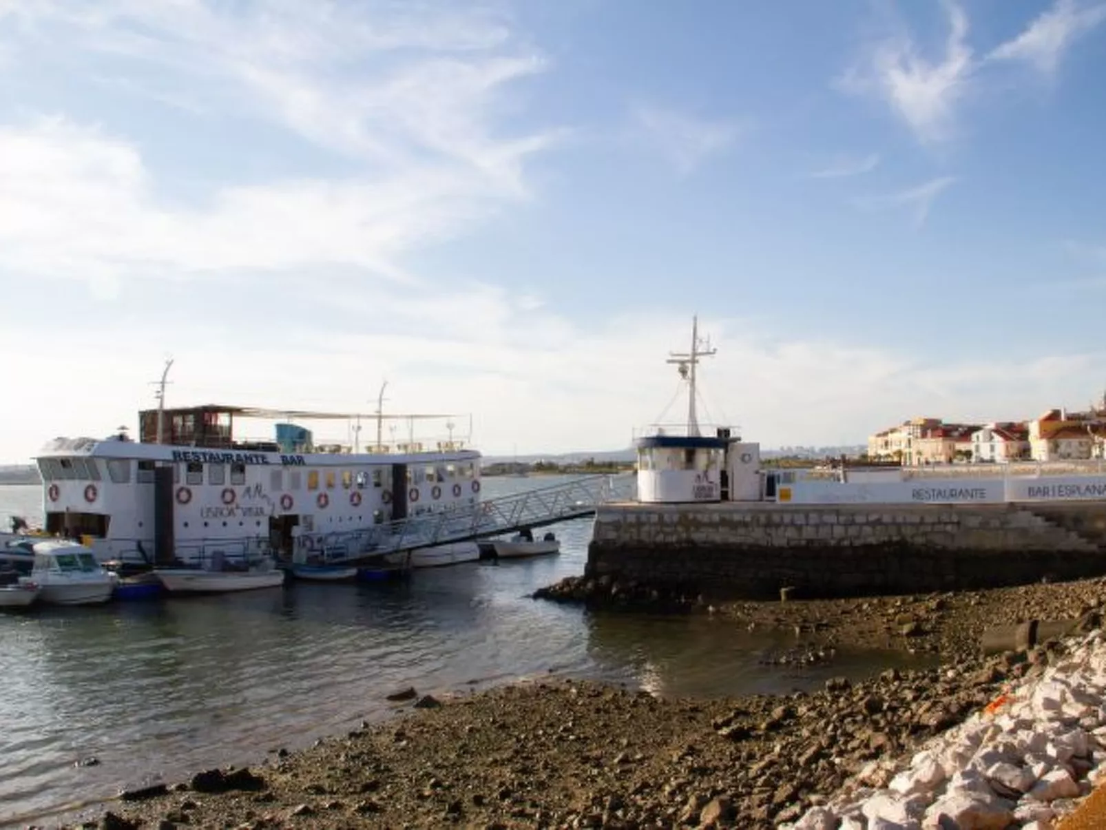 Seixal Bay Apartments - Loft - Outside